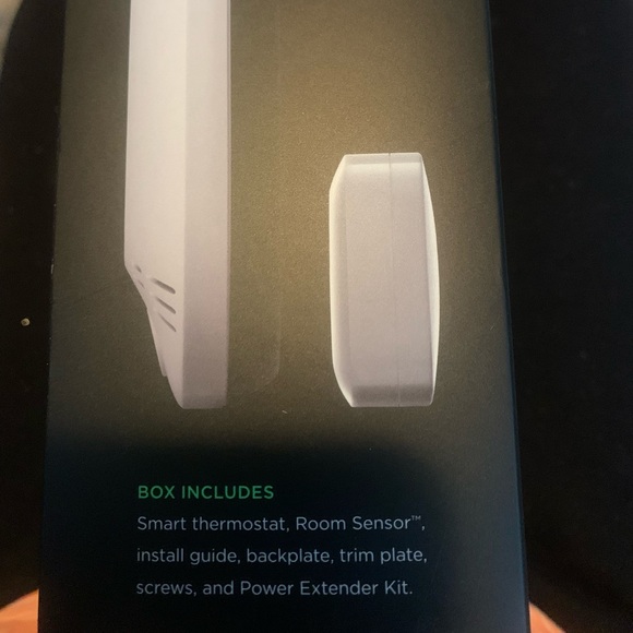 SOLD- EcoBee 4 with room sensor - Picture 5 of 7